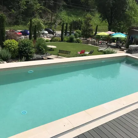 Domaine Et D'hotes Des Fees Bed & Breakfast