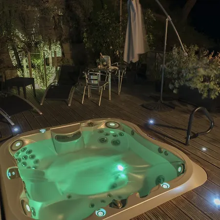Domaine Et D'hotes Des Fees *